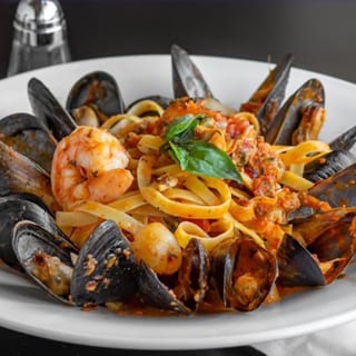 Fettuccine Ai Frutti Di Mare